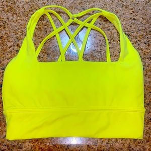 Tiki colored revolution sportbra